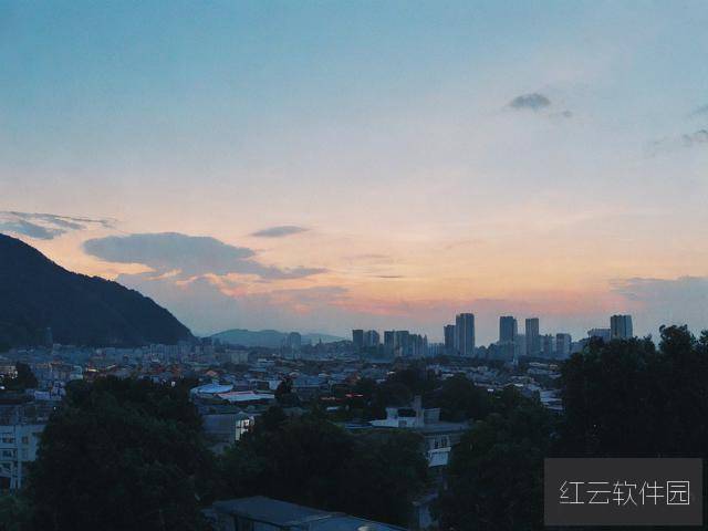 躁动的循环,当2018年的白天躁晚上躁成为集体记忆